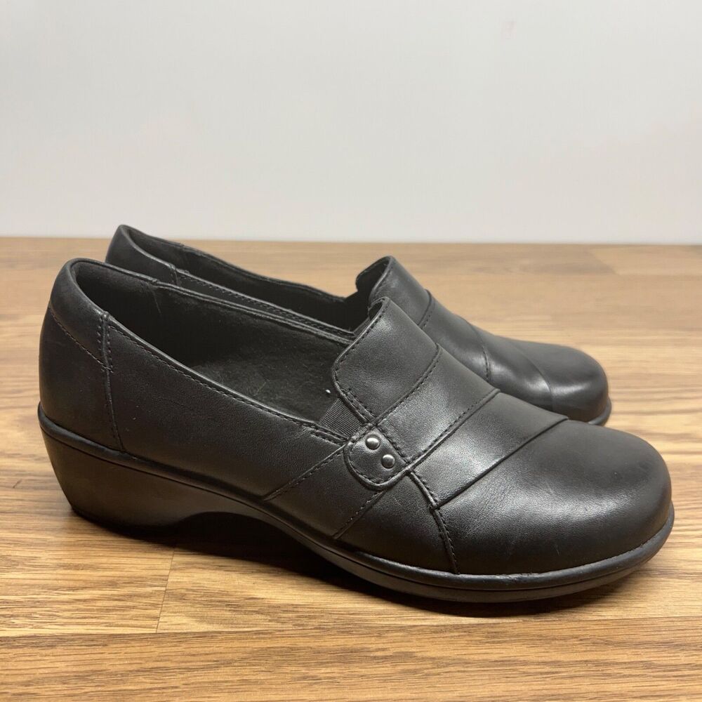 Clarks Women's May Marigold Loafer Size 8 W Wedge Slip On Shoe Black Leather